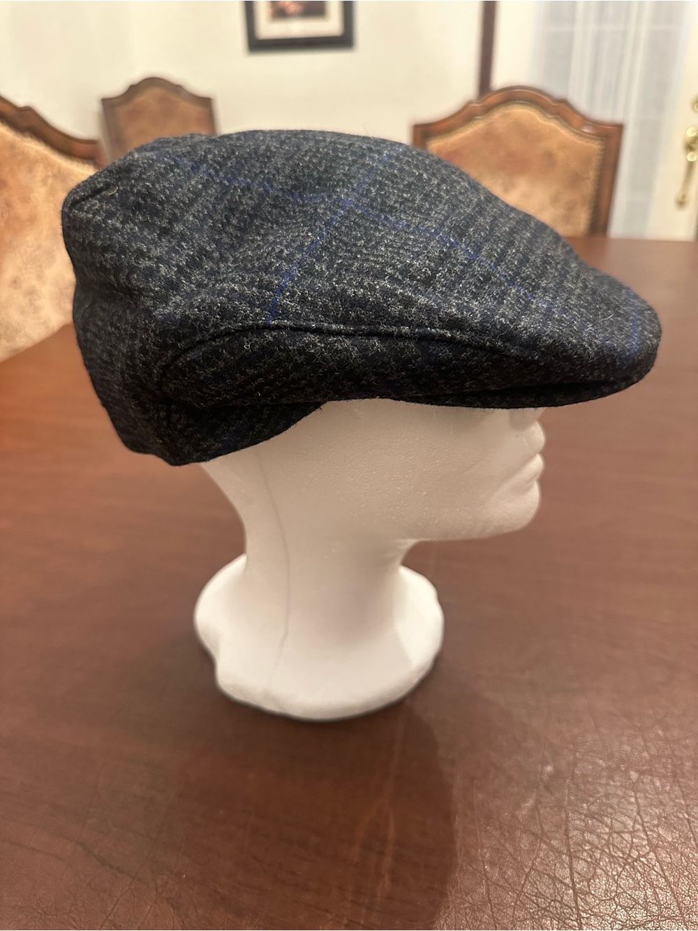 NWOT Mucros Weavers Trinity XL Men's Irish Wool Newsboy Cap Navy Houndstooth
